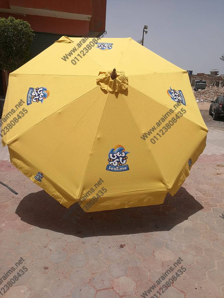 restaurants umbrellas